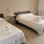 Li Manca Nocleg ze śniadaniem 3*