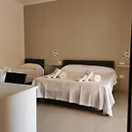 Li Manca 3*