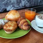 Li Manca Nocleg ze śniadaniem Surbo