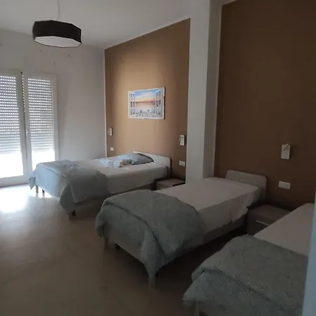 Li Manca Bed & Breakfast Surbo