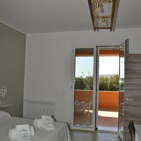 Li Manca Bed and Breakfast *