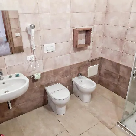 Li Manca Bed and Breakfast Surbo