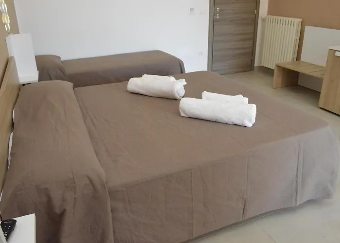 Li Manca 3* סורבו